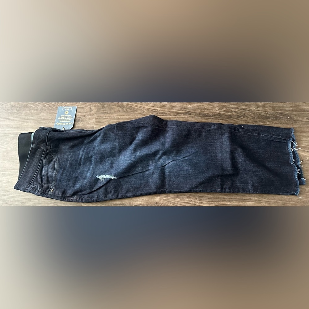 New Democracy pants